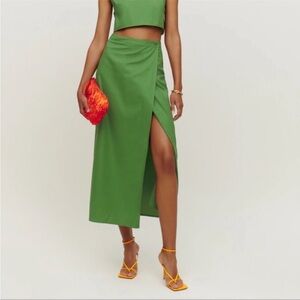Reformation Mylie Skirt green size 10
